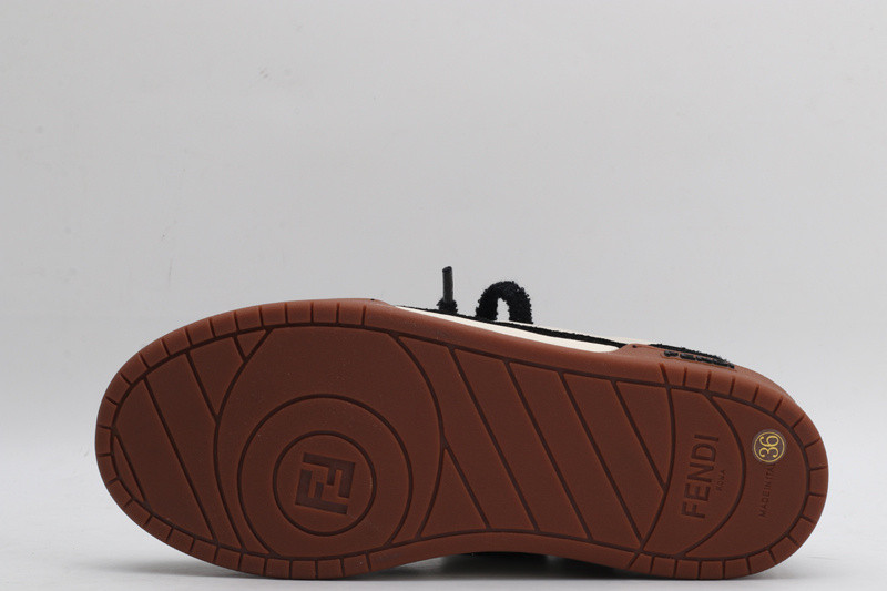 fen sneaker