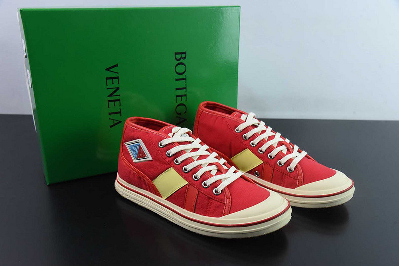 b0tte*a Ven*ta sneaker