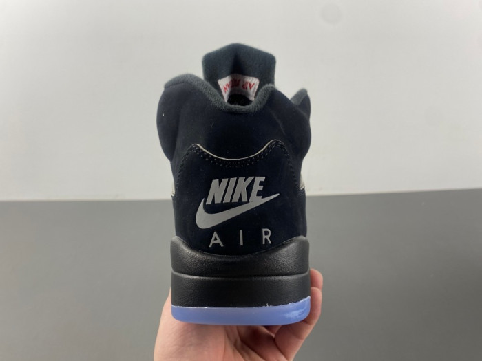 Air Jordan 5 “Black Metallic Reimagined” HF3975-001