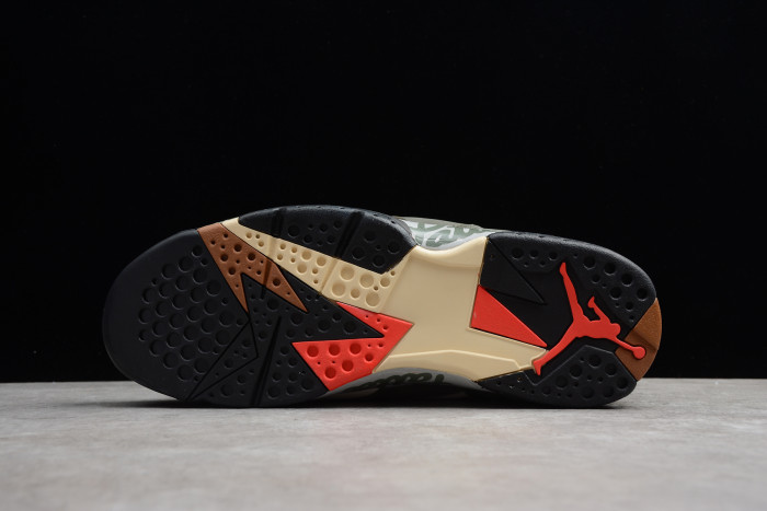 Patta x Air Jordan 7 “Icicle” AT3375-100