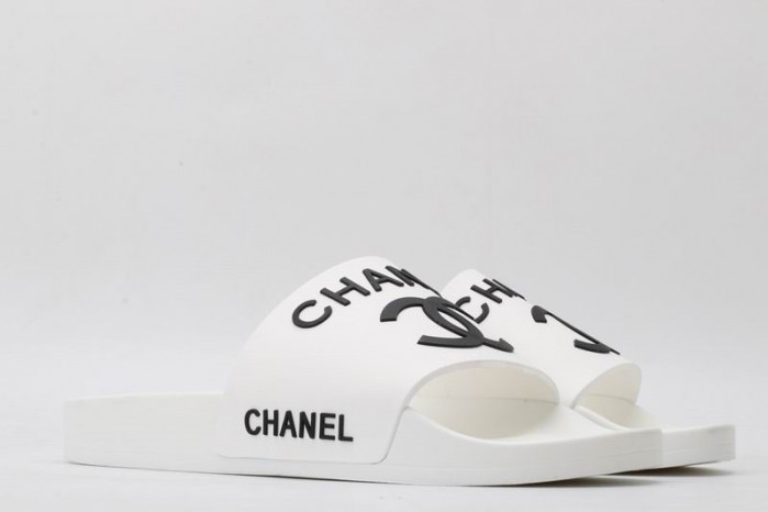 CHANE1 SLIPPERS