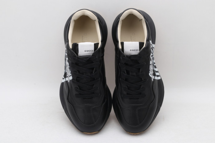 G*u*i rhyton trainer sneaker