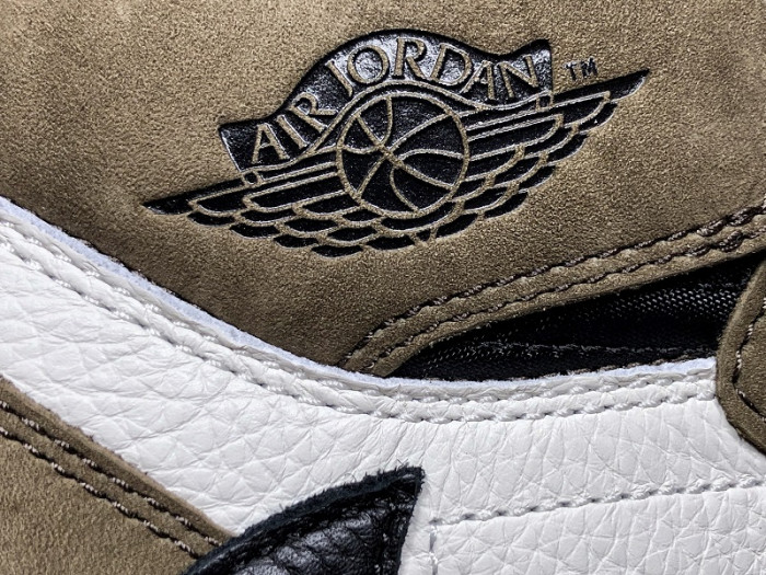 Travis Scott x Air Jordan 1 Retro High OG 