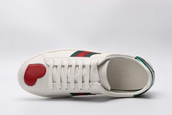 G*u*i low-top sneaker