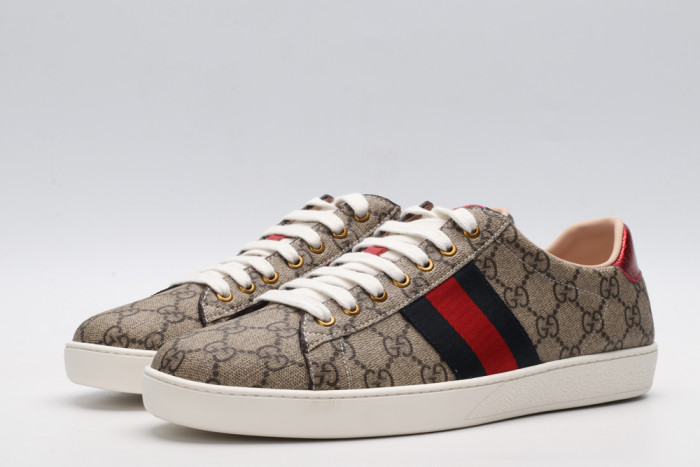 G*u*i low-top sneaker