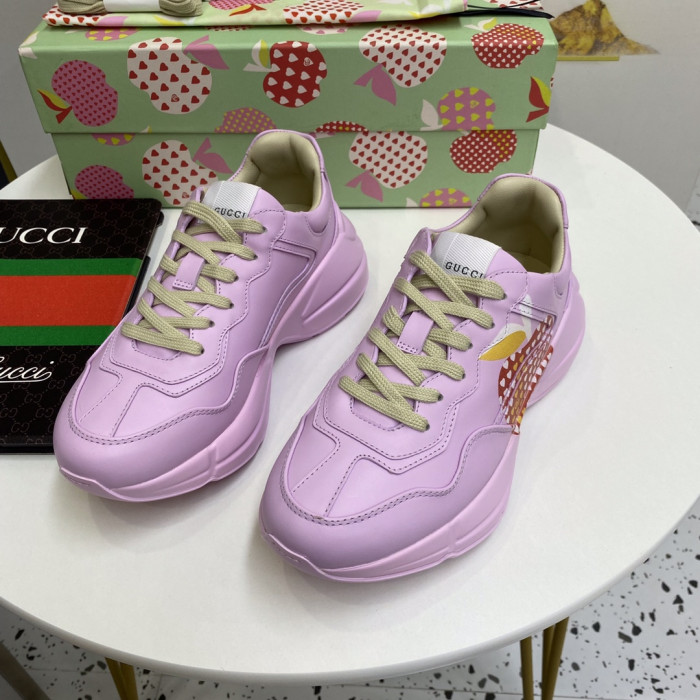 G*u*i sneaker