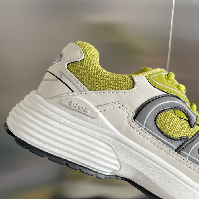DR B30 Sneakers